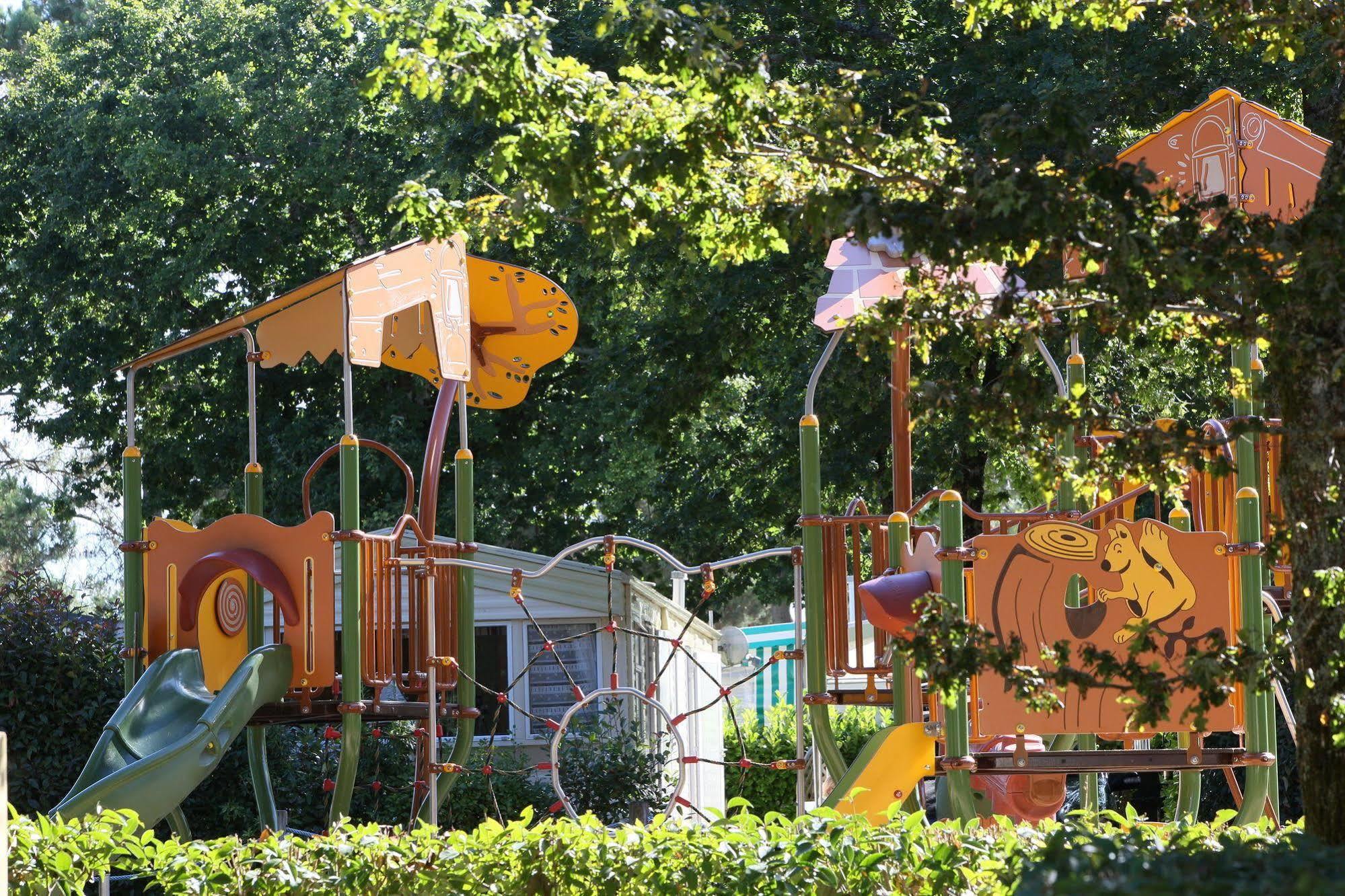 Camping Officiel Siblu Domaine De Kerlann Pont-Aven Exterior photo